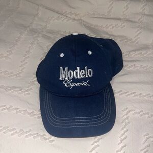 Modelo Hat